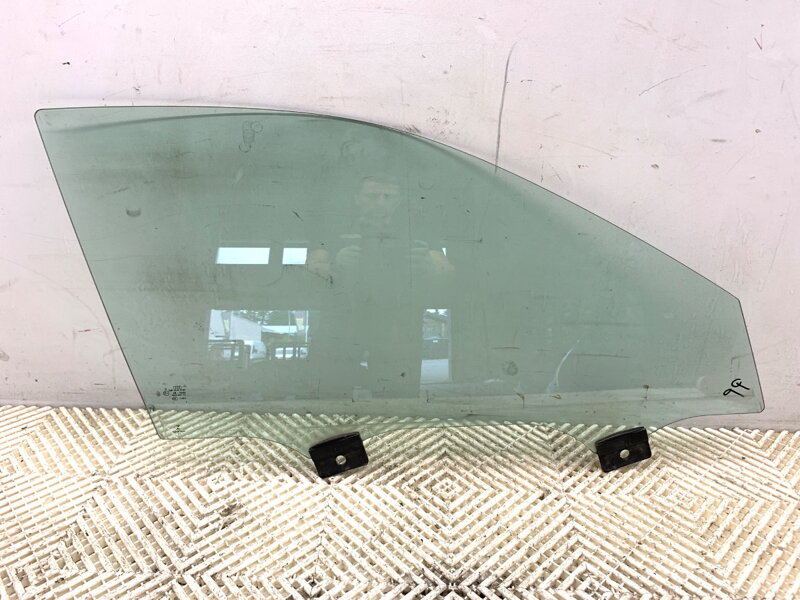 Okno dveře přední pravé dvojitá Audi Q5 (FYB, FYG) 2016 - 2022