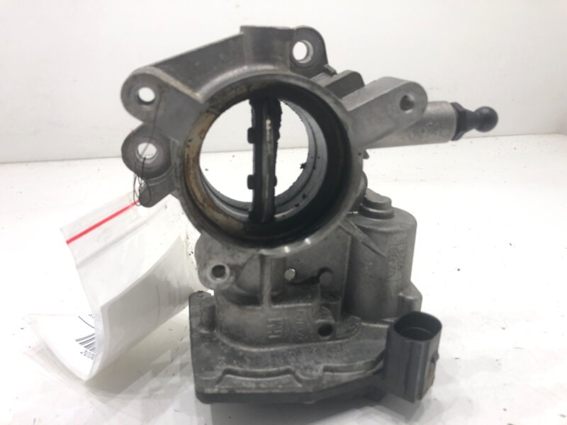 Škrticí klapka Opel Zafira Tourer C (P12) 2011 - 2022 55564164