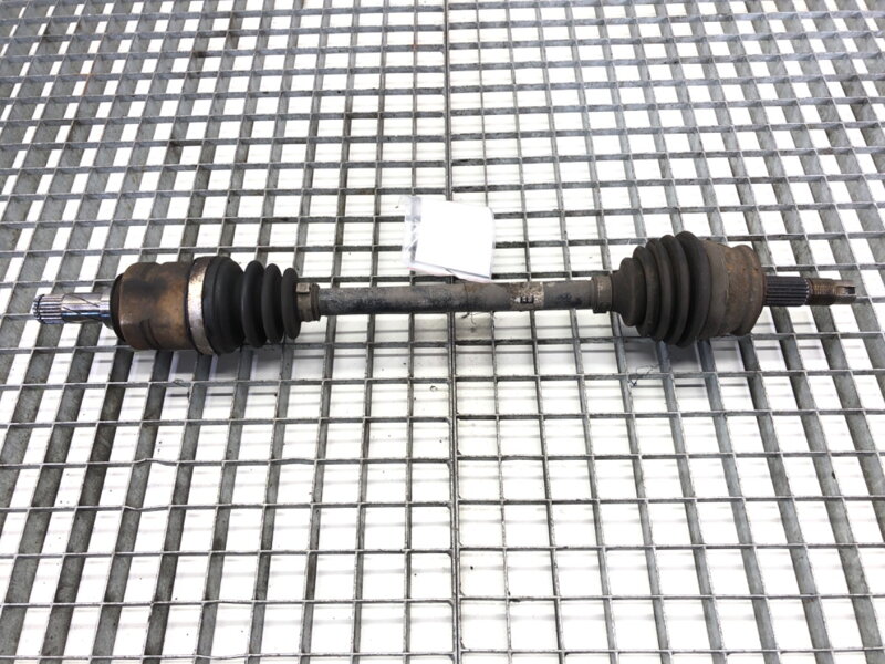 Poloosa levá přední Opel Corsa D (S07) 2006 - 2014