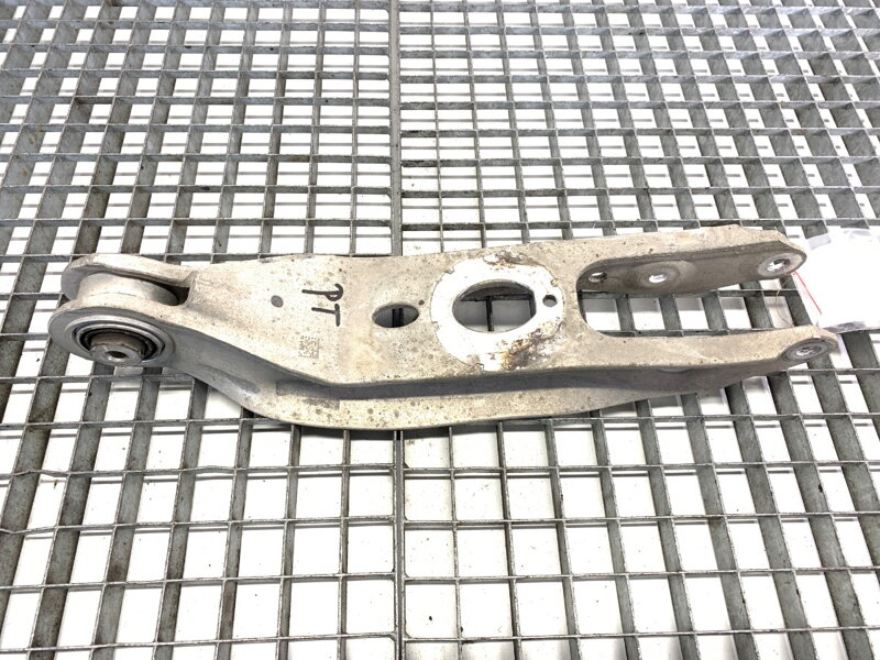 Rameno pravé zadní Audi Q5 (FYB, FYG) 2016 - 2022 80A505311A