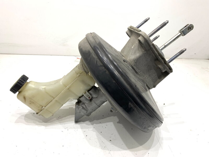 Posilovač brzd Renault Megane IV Liftback (B9A/M/N_) 2015 - 2022 472104099R