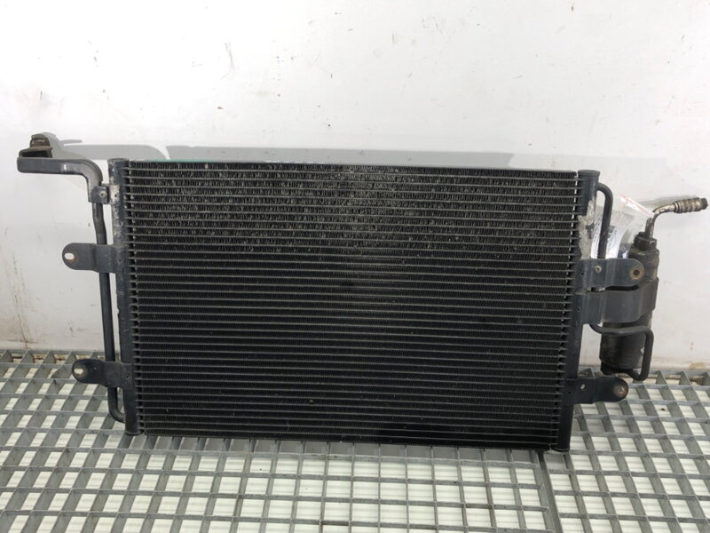 Chladič klimatizace Skoda Octavia I Combi (1U5) 1998 - 2010 1J0820411D