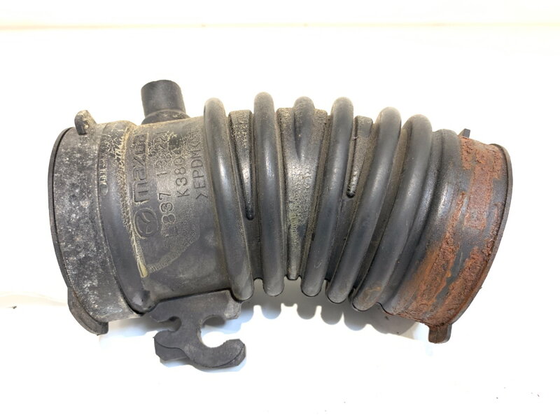 Vzduchové potrubí Mazda 6 Hatchback (GH) 2007 - 2013 L83713221