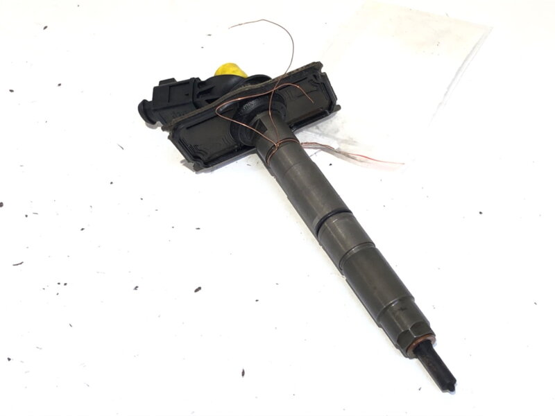Vstřikovač Audi A6 C6 (4F2) 2004 - 2011 0445115052