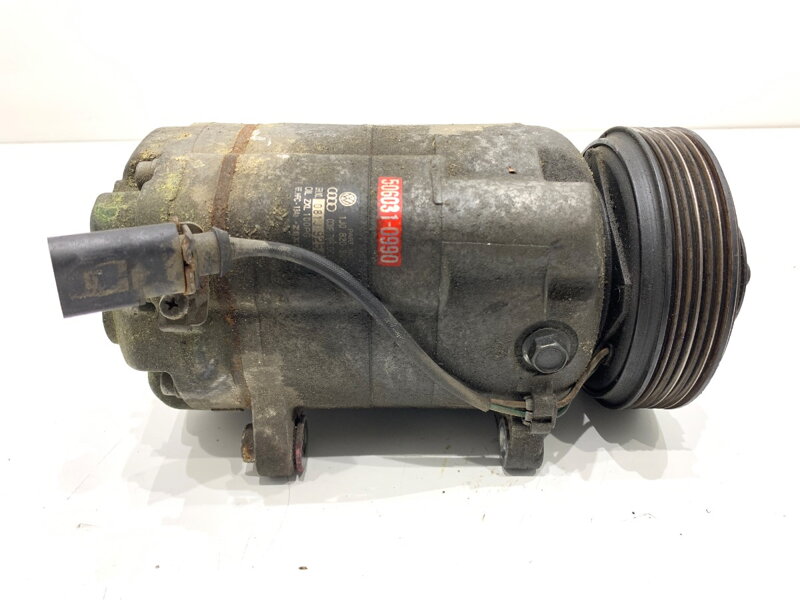 Kompresor klimatizace Audi A3 (8L1) 1996 - 2006 1J0820803G