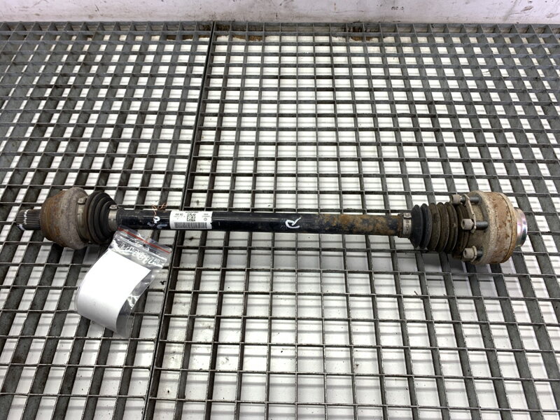 Poloosa pravá zadní Skoda Octavia III Combi (5E5, 5E6) 2012 - 2022 5Q0501204A