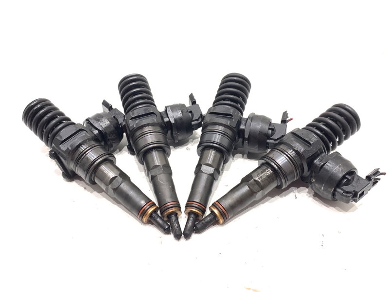 Vstřikovače sada VW Caddy III (2KA, 2KH, 2CA, 2CH) 2004 - 2015 06A906031BT