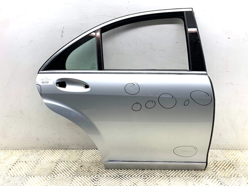 Dveře pravé zadní Mercedes-benz Class S (W221) 2005 - 2013