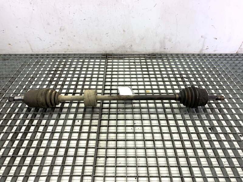 Poloosa pravá přední Fiat Grande Punto (199_) 2005 - 2022