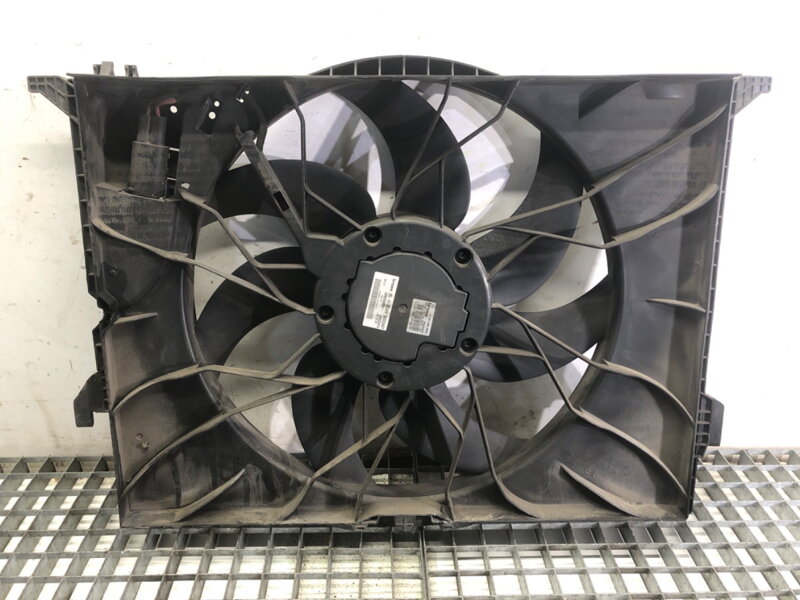 Ventilátor chladiče Mercedes-benz Class S (W221) 2005 - 2013 A2215001193