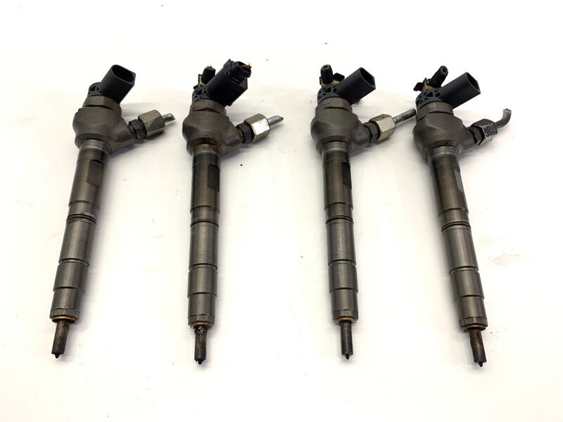 Vstřikovače sada VW Golf VII (5G1, BQ1, BE1, BE2) 2012 - 2022 04L130277G