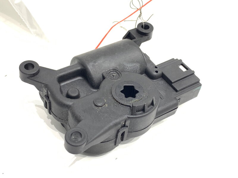 Motor radiátoru topení VW Golf VII (5G1, BQ1, BE1, BE2) 2012 - 2022 6Q0907511A