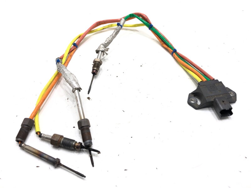 Čidlo teploty spalin Renault Express 2021 - 2022 226582354R