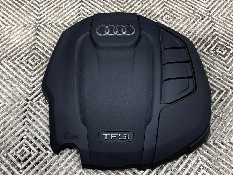 Víko / kryt motoru Audi A5 (8T3) 2007 - 2017