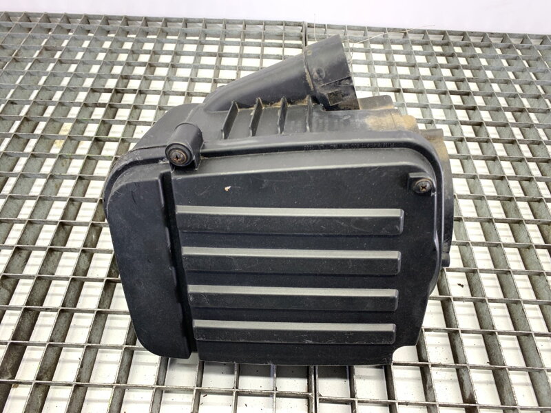 Kryt filtru vzduchu VW Golf V Variant (1K5) 2007 - 2009 1K0129601CJ
