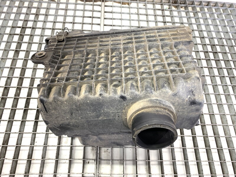 Kryt filtru vzduchu Alfa Romeo GT (937_) 2003 - 2010