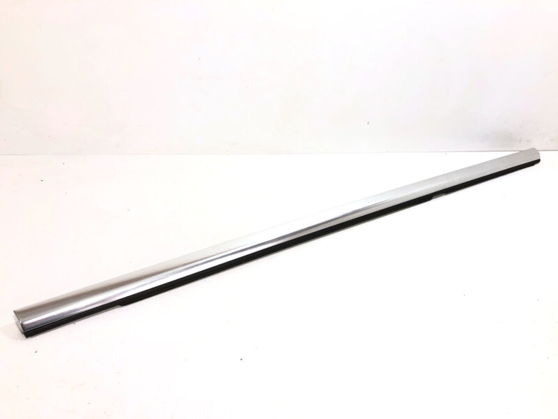 Lišta stírací zadní pravá Mercedes-benz GLC (X253) 2015 - 2022 2537300224