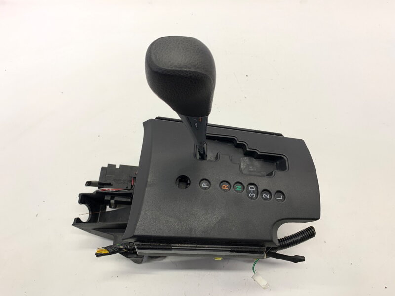 Řadicí páka volič převodovky Toyota RAV 4 III (_A3_) 2005 - 2014 75C205