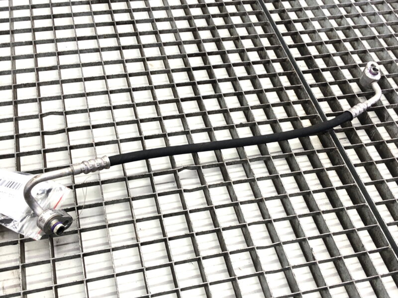 Hadice klimatizace Audi Q7 (4LB) 2006 - 2016 4L0820739