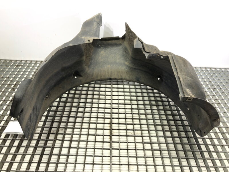 Podblatník levý přední Audi A2 (8Z0) 2000 - 2005