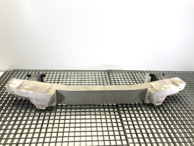 Výztuha nárazníku zadní Nissan Leaf (ZE0) 2010 - 2022