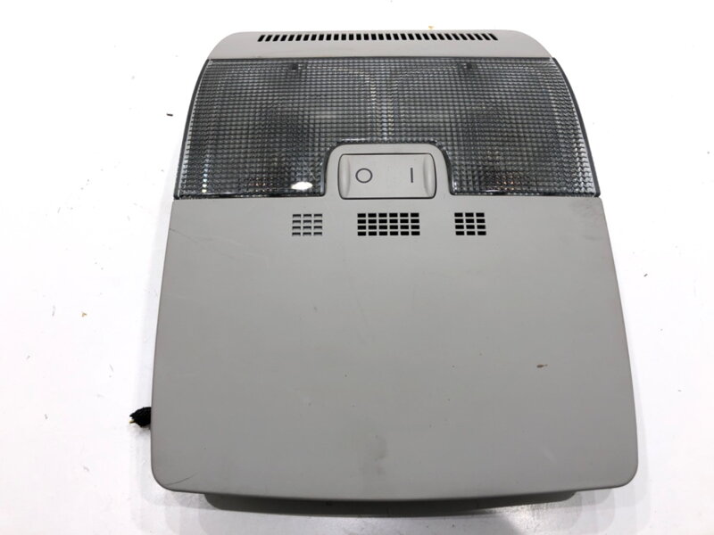 Stropní světlo Audi A3 (8P1) 2003 - 2013 8P0947135D