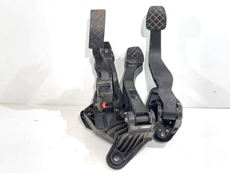 Pedály manuální Skoda Fabia III Kombi (NJ5) 2014 - 2022 6C1721059M