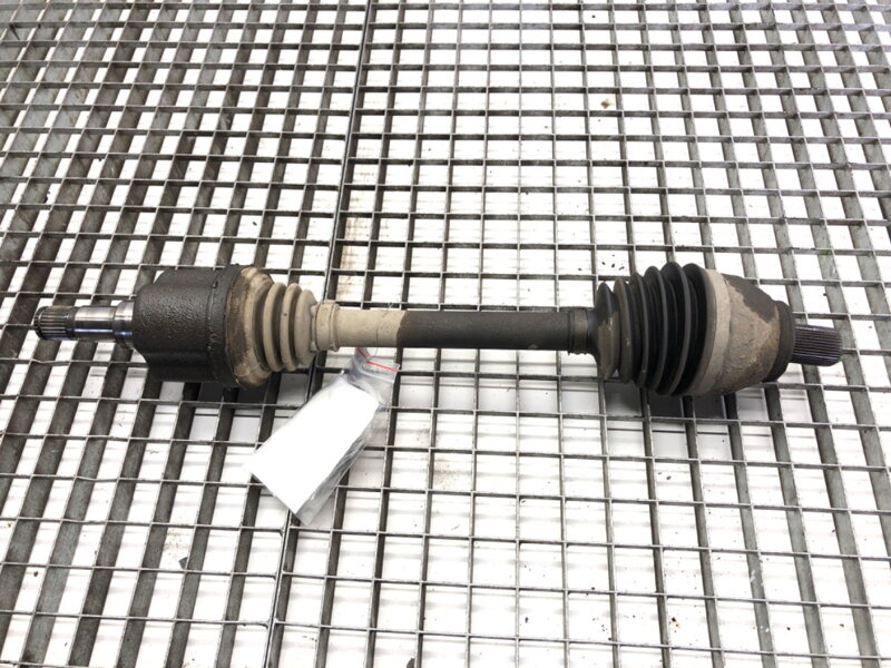 Poloosa levá přední Ford Mondeo IV (BA7) 2007 - 2015