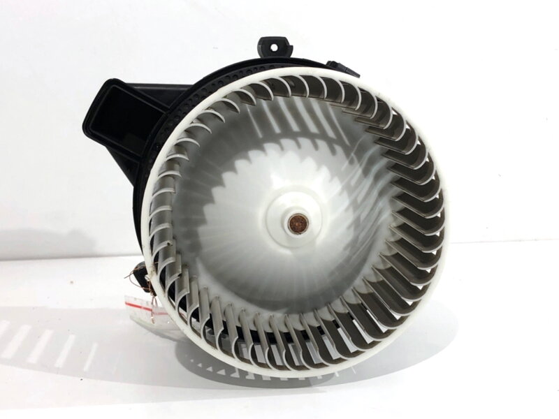 Ventilátor topení Volvo V90 II Kombi (235, 236) 2016 - 2022 F011500123
