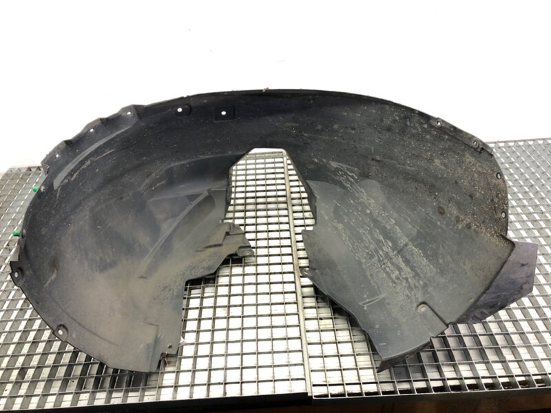 Podblatník levý přední Volvo V90 II Kombi (235, 236) 2016 - 2022