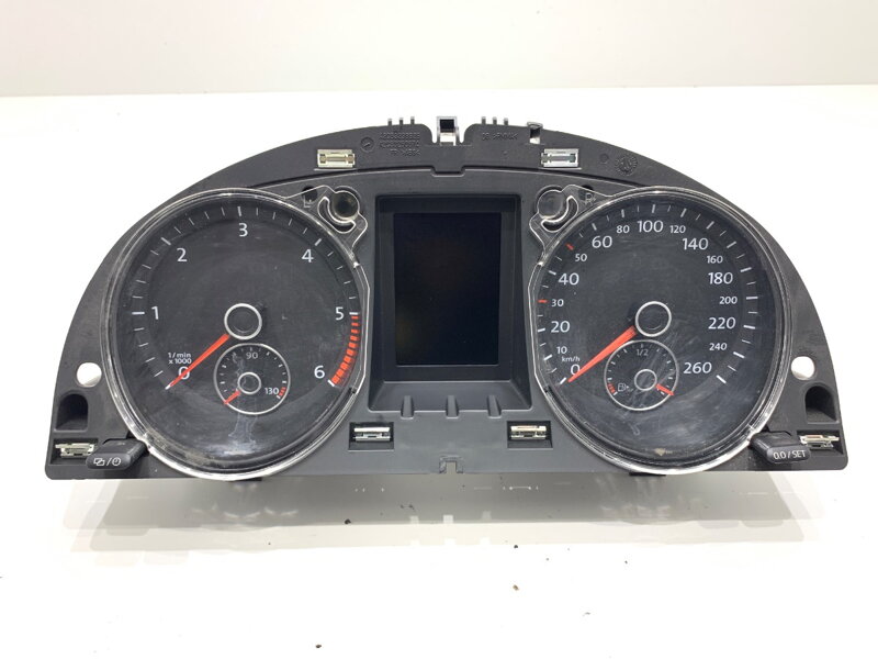 Tachometr budíky VW Passat B7 (362) 2010 - 2015 3AA920871A