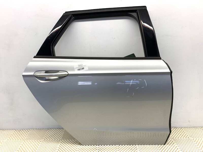 Dveře pravé zadní Ford Mondeo V Turnier (CF) 2014 - 2022
