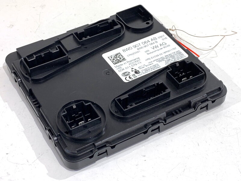Modul komfortu Audi A4 B9 Avant (8W5, 8WD) 2015 - 2025 8W0907064AB