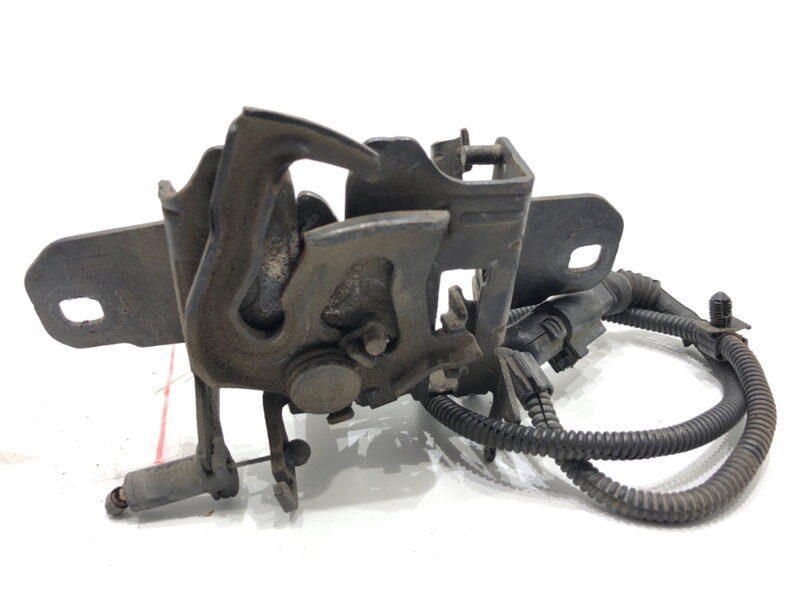 Zámek kapoty přední VW Golf IV Variant (1J5) 1999 - 2006