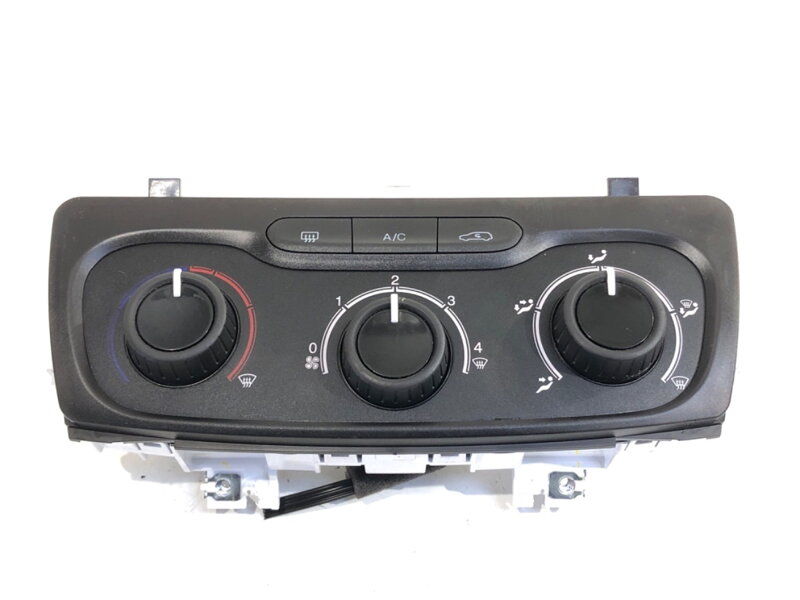 Panel ovládání ventilace Fiat Tipo Kombi (356_) 2016 - 2022 735643607