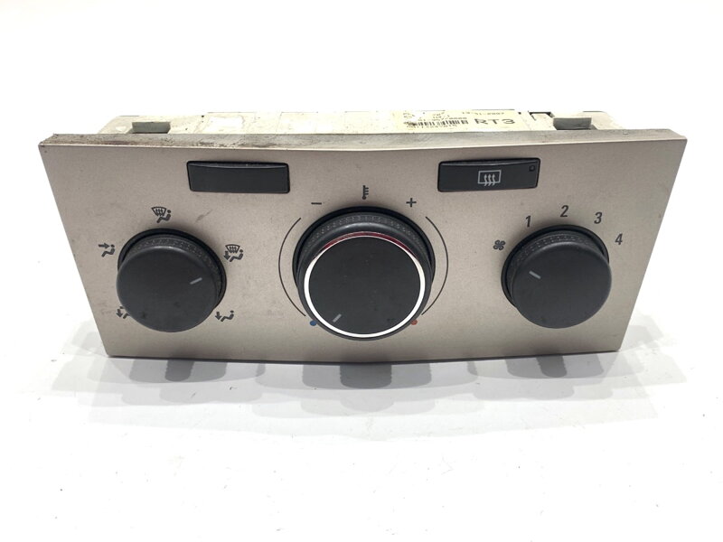 Panel ovládání ventilace Opel Astra H (A04) 2004 - 2014 13247815
