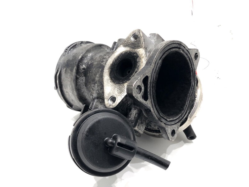 Ventil EGR Audi A3 (8L1) 1996 - 2006 038131501H
