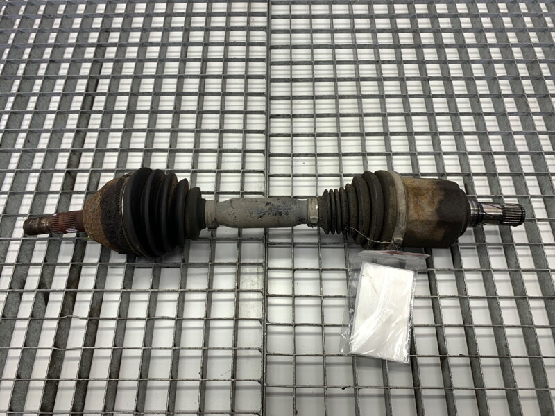 Poloosa levá přední Opel Zafira / Zafira Family B (A05) 2005 - 2019