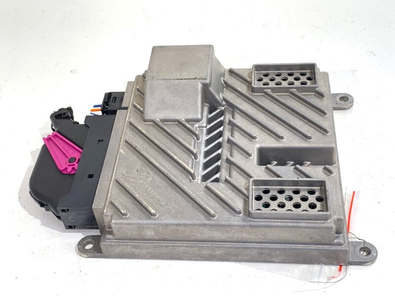 Zesilovač Mercedes-benz CLS (C257) 2017 - 2022 A0009008016