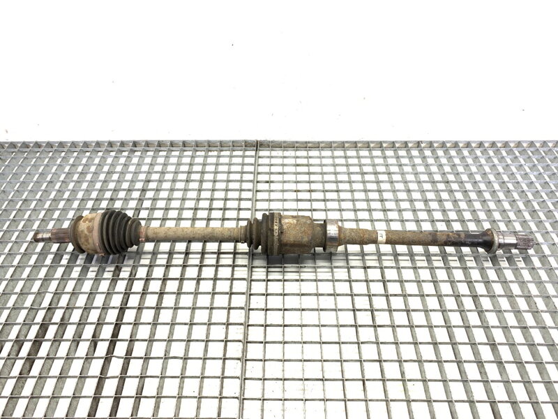 Poloosa pravá přední Mazda 6 Sedan (GJ, GL) 2012 - 2022 FTB62550X