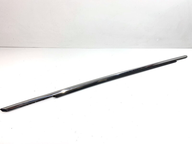 Lišta stírací přední pravá Mazda 6 Sedan (GJ, GL) 2012 - 2022