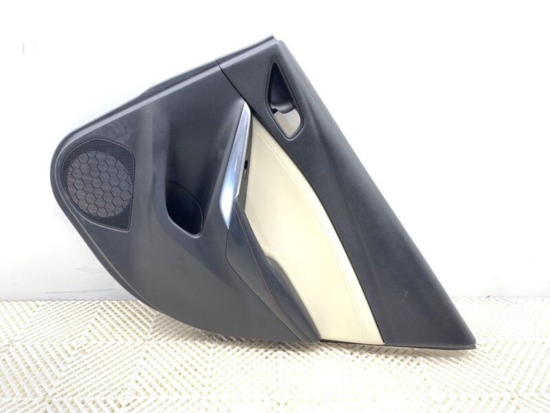 Tapecírung dveří pravý zadní Mazda 6 Sedan (GJ, GL) 2012 - 2022