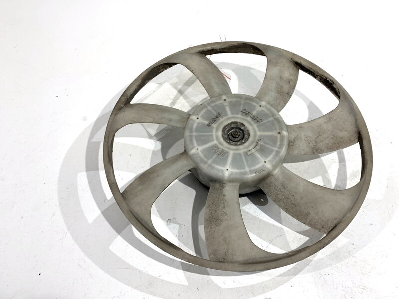 Ventilátor chladiče Toyota Auris Kombi (_E18_) 2013 - 2018 16363-0T090
