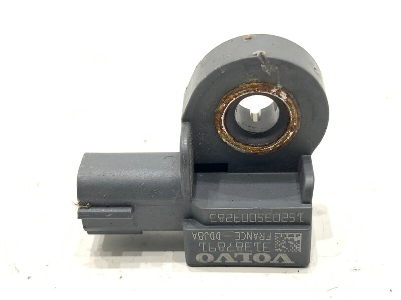 Čidlo nárazu Volvo V40 Liftback (525, 526) 2012 - 2022 31387891