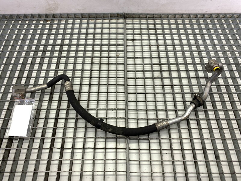 Hadice klimatizace VW Touareg (7LA, 7L6, 7L7) 2002 - 2013 7L6820744AF