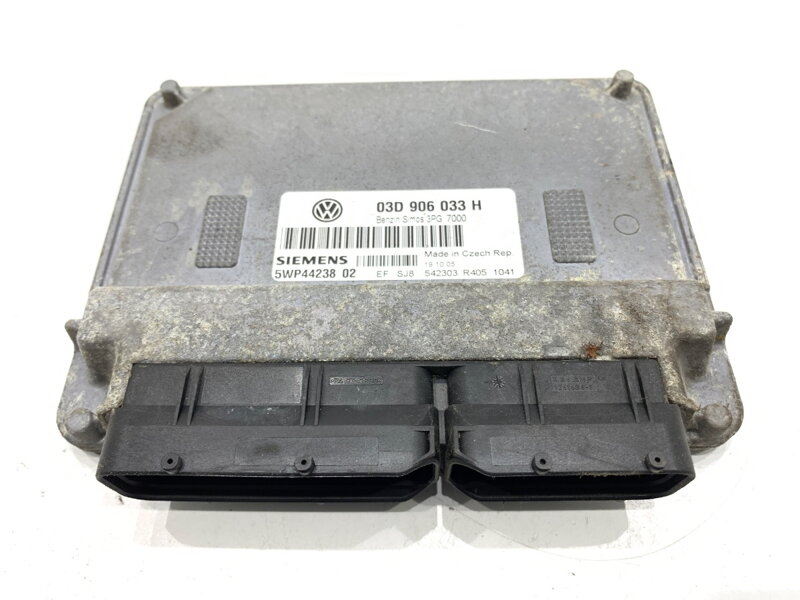 Řídicí jednotka motoru VW FOX Liftback (5Z1, 5Z3, 5Z4) 2003 - 2015 03D906033H