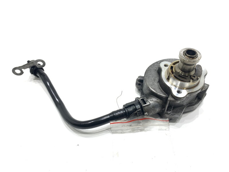 Čerpadlo podtlak BMW 3 Coupe (E92) 2005 - 2013 7558344